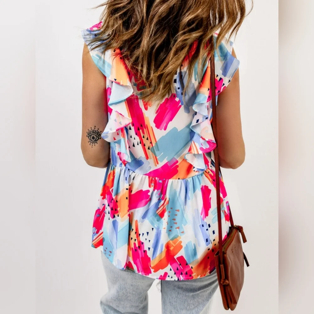 NEW WITH TAGS Abstract Ruffled Top - Picture 2 of 2